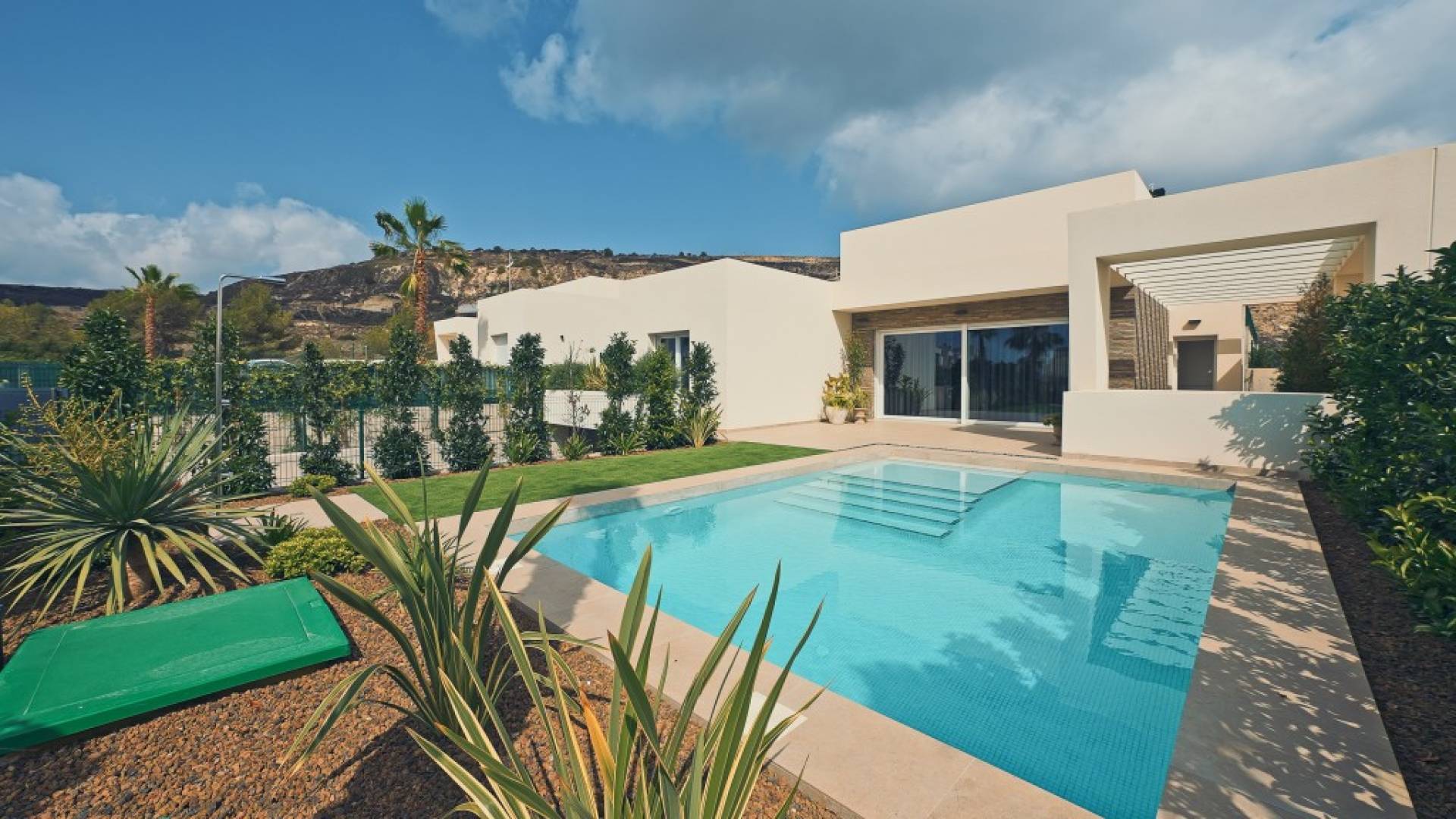 Villa for sale in Benijofar, Spain | ID: 20925
